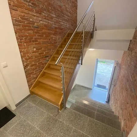 Jade Apartment